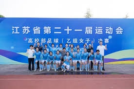 加拿大球员科內受重伤 世界盃引发对手致歉
